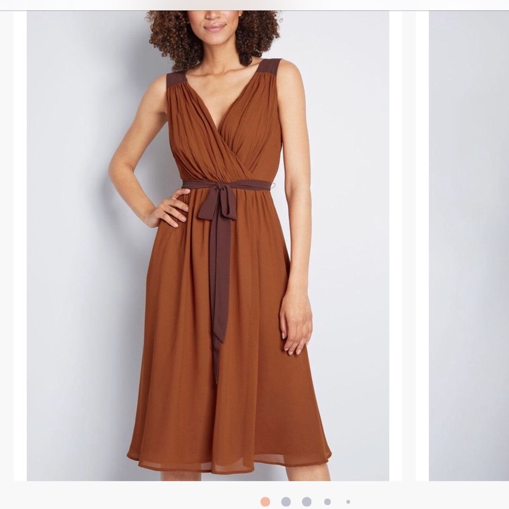 burgundy autumn dresses Returned Affections Red Floral Midi Dress – Shop the Mint Color:Grey and Black high side slit to Festival Summer How to Put on